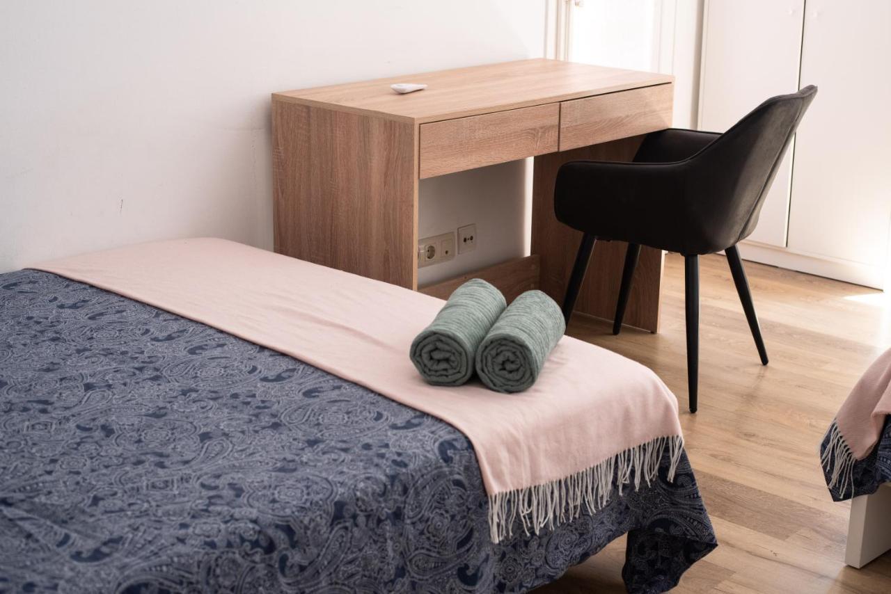 By Port Vell Rooms Barcelona Eksteriør billede
